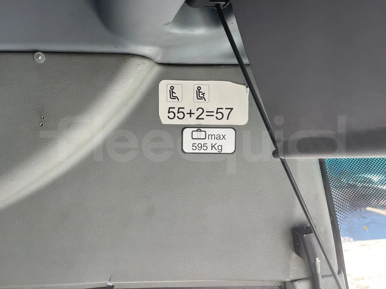 Iveco 389 - seat plate photo