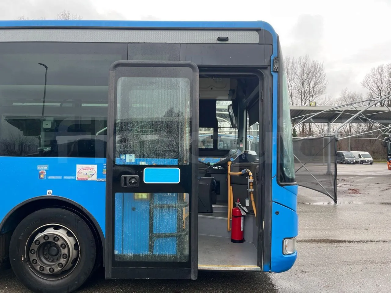 Iveco Crossway SFR162 - Euro 5 - 243 kW - 11.995 mt - front door 1 open