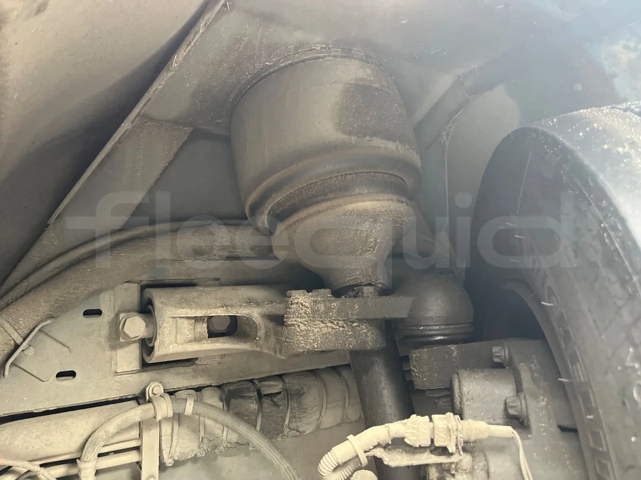 Iveco Crossway SFR162 - Euro 5 - 243 kW - 11.995 mt - front air springs left