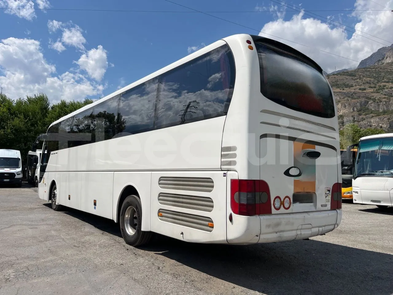 Man Lion's Coach R07/ Euro 6 - 294 Kw - 12 Mt - 3/4 left rear side