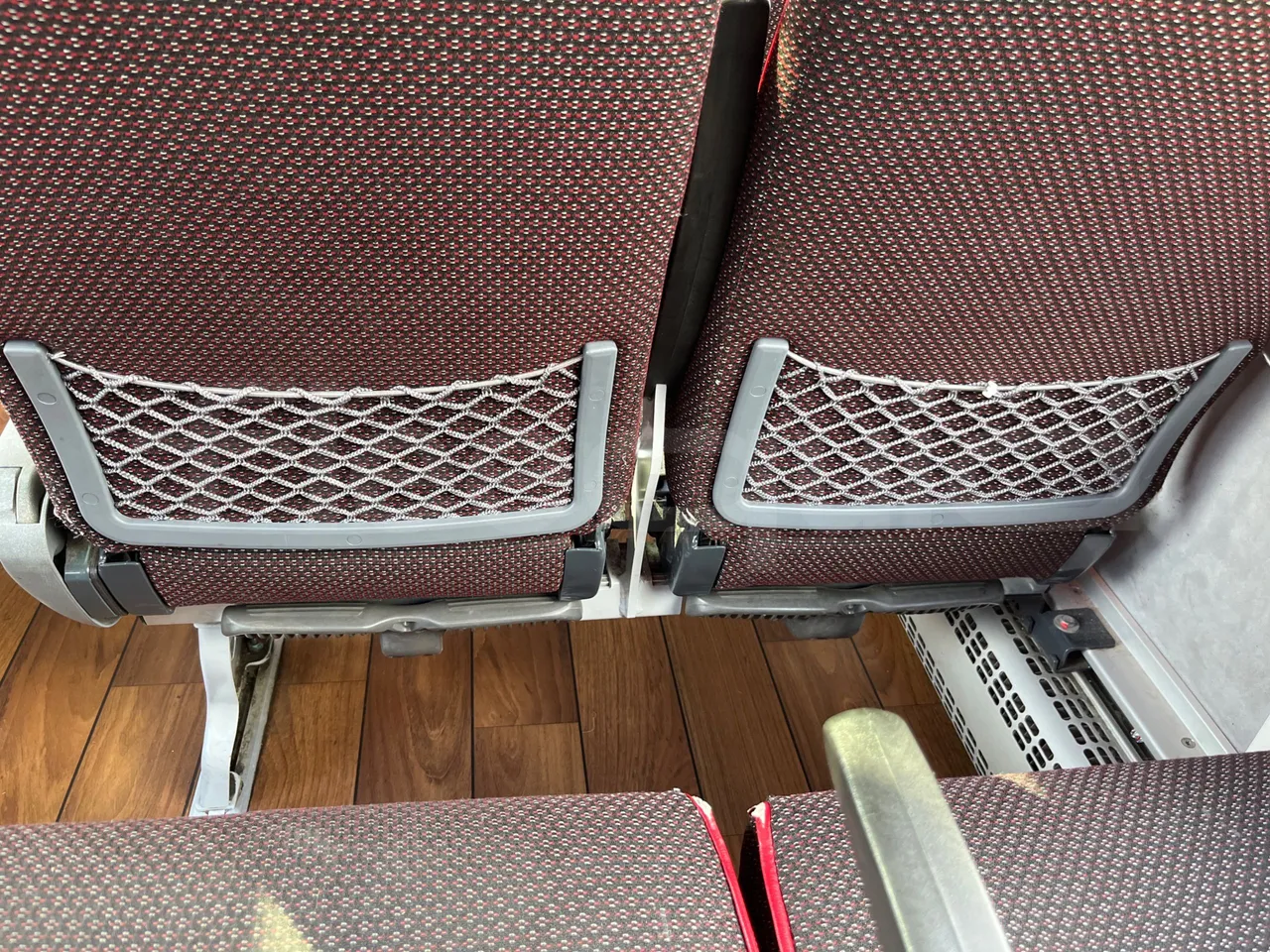 Man Lion's Coach R07/ Euro 6 - 294 Kw - 12 Mt - mesh detail photo