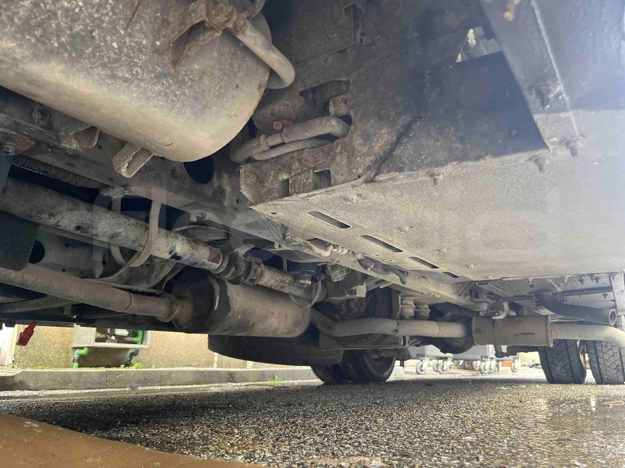 Salvador Caetano Optimo N25  BB50L - Euro3 - 100kW - 7.586mt - front air springs right