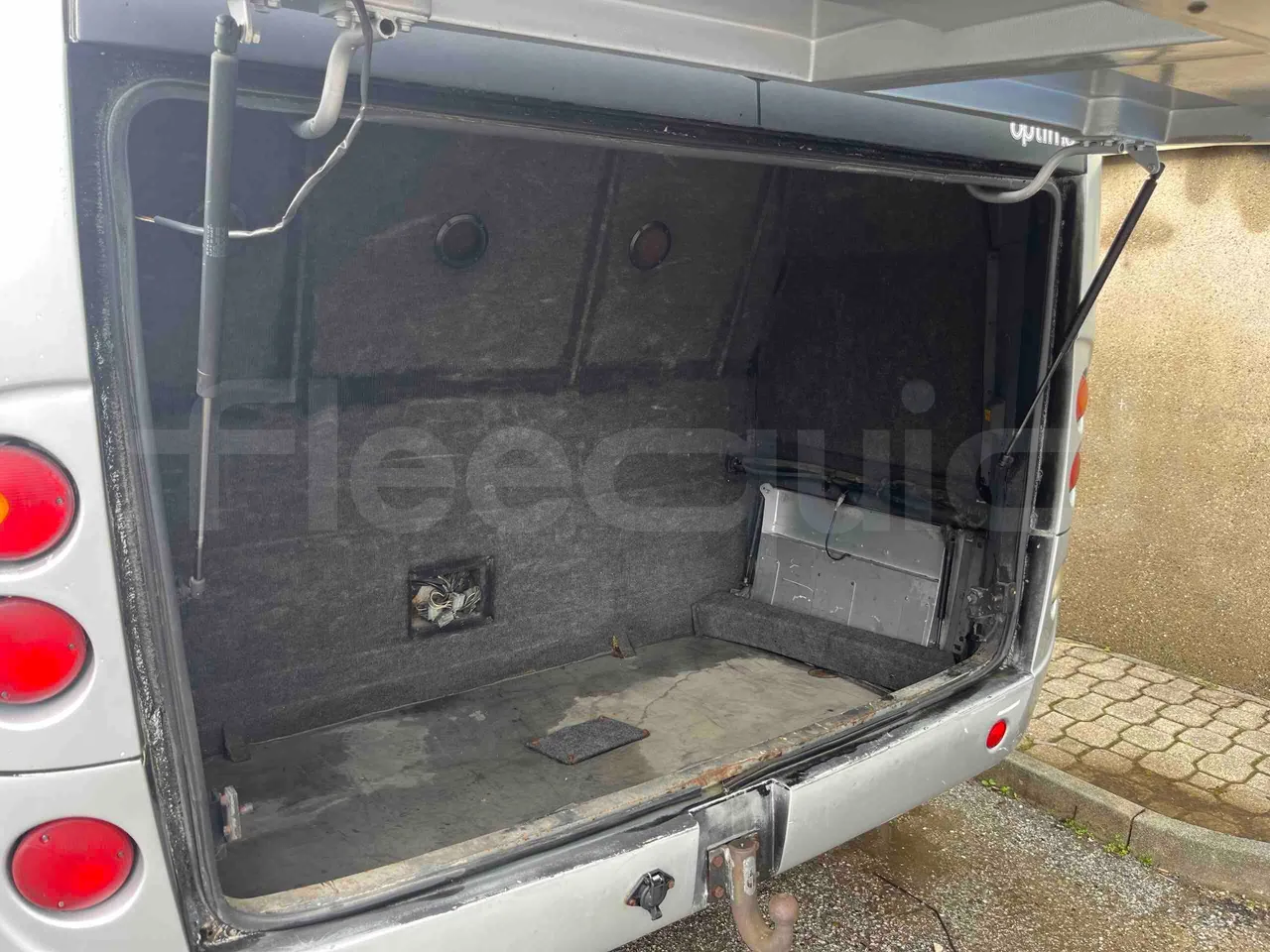 Salvador Caetano Optimo N25  BB50L - Euro3 - 100kW - 7.586mt - rear hatch open