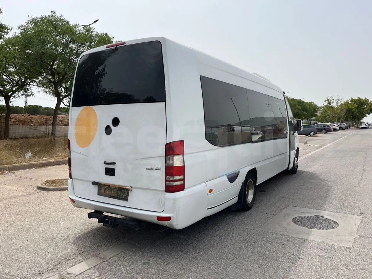Mercedes-Benz Sprinter 906BB53/ Euro 6 - 140 Kw - 7.861 Mt - 3/4 right rear doors closed
