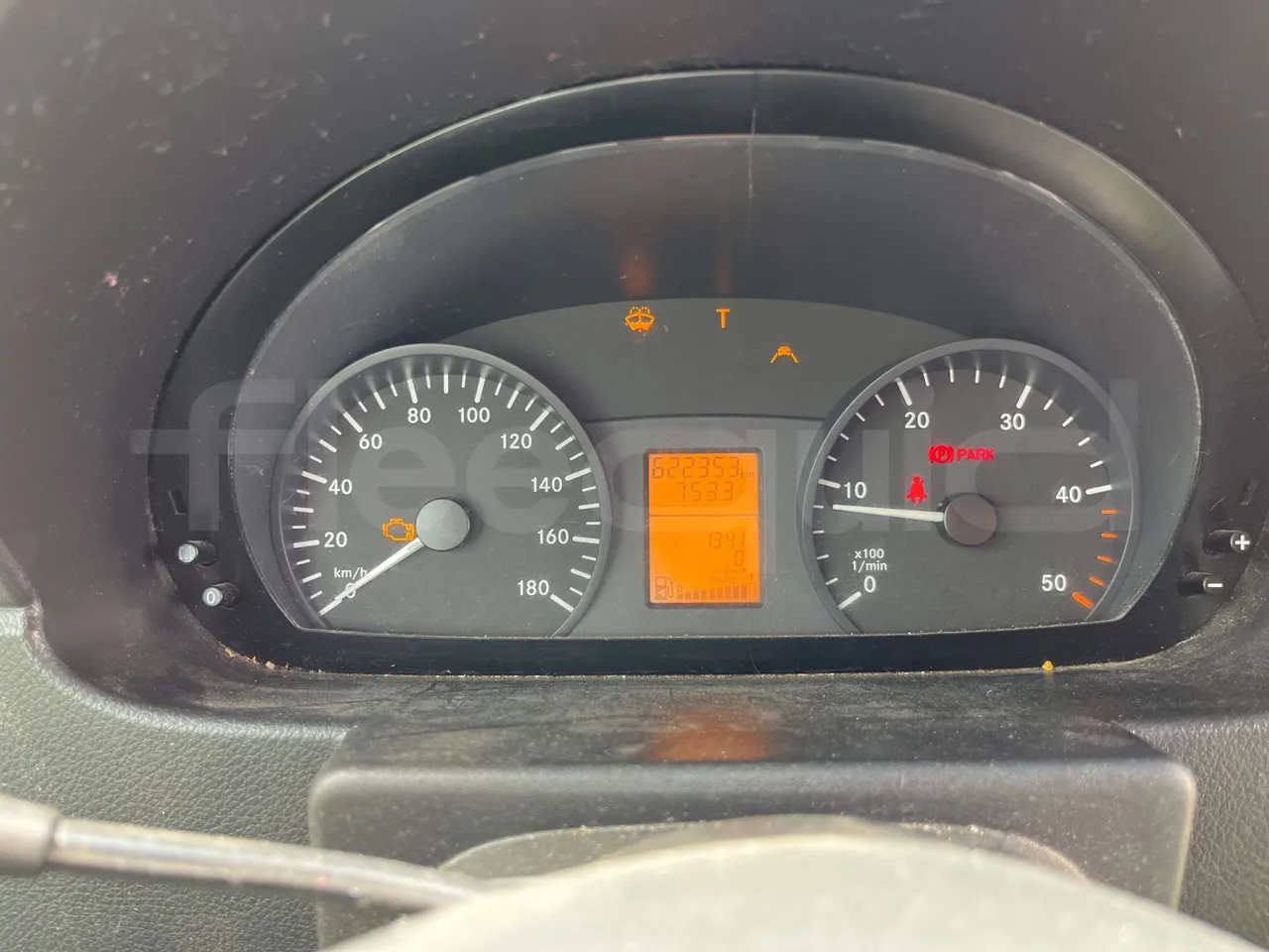 Mercedes-Benz Sprinter 906BB53/ Euro 6 - 140 Kw - 7.861 Mt - dashboard lights on