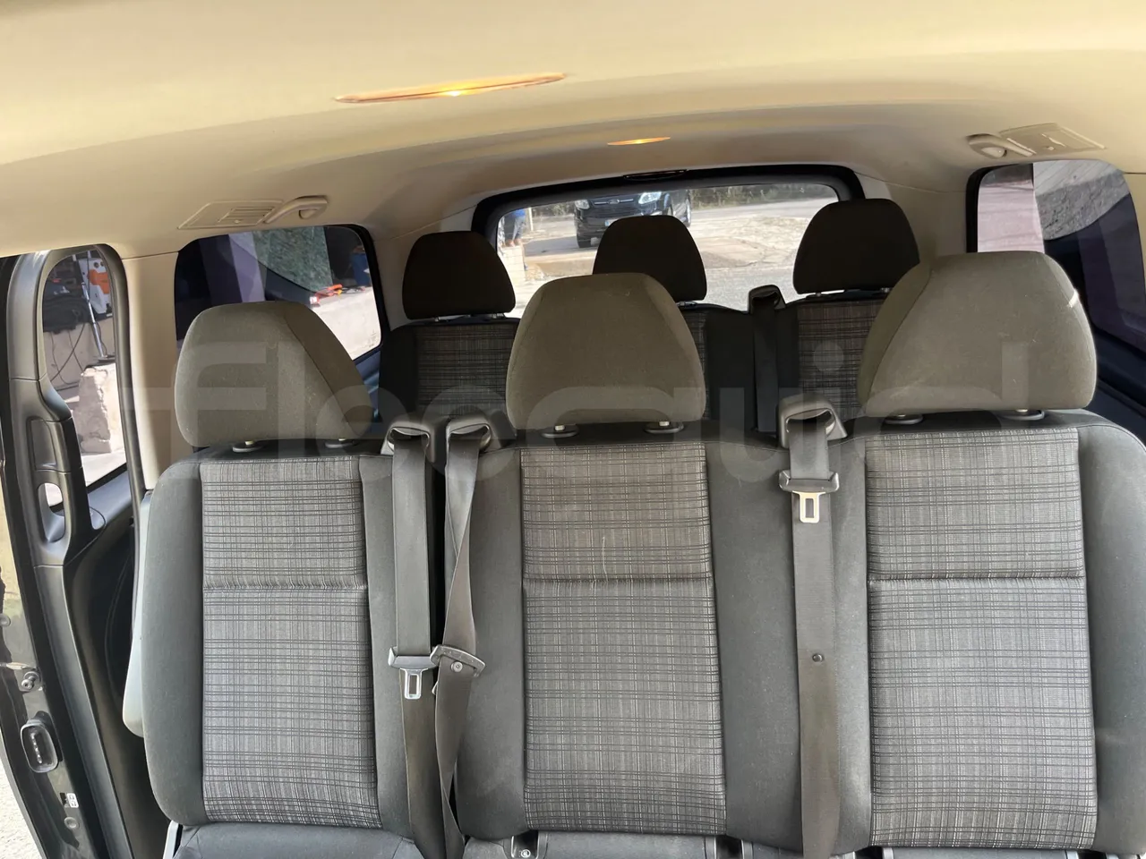 Mercedes-Benz Vito Tourer 639-2/ Euro 6 - 100 Kw - 5.370 Mt - interior reverse seats driver height
