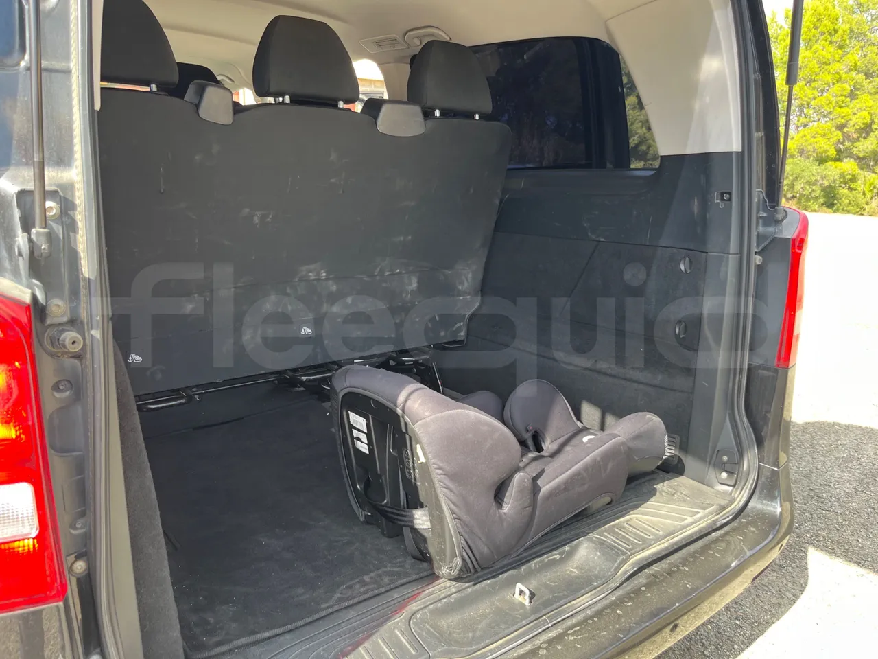 Mercedes-Benz Vito Tourer 639-2/ Euro 6 - 100 Kw - 5.370 Mt - internal frame rust check
