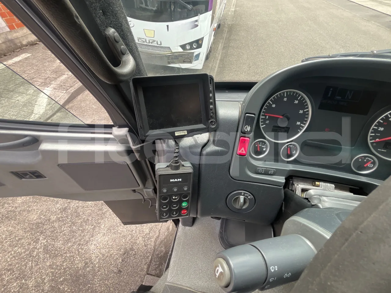Man Dexon 12.240/ Euro4 -176Kw -7900 Mt - command unit indicators