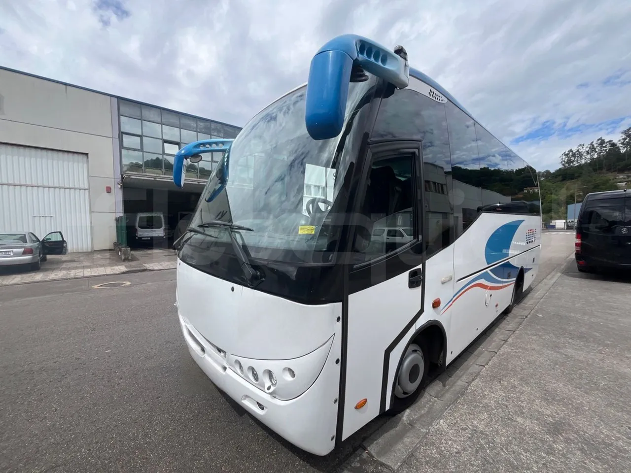 Man Dexon 12.240/ Euro4 -176Kw -7900 Mt - 3/4 front left