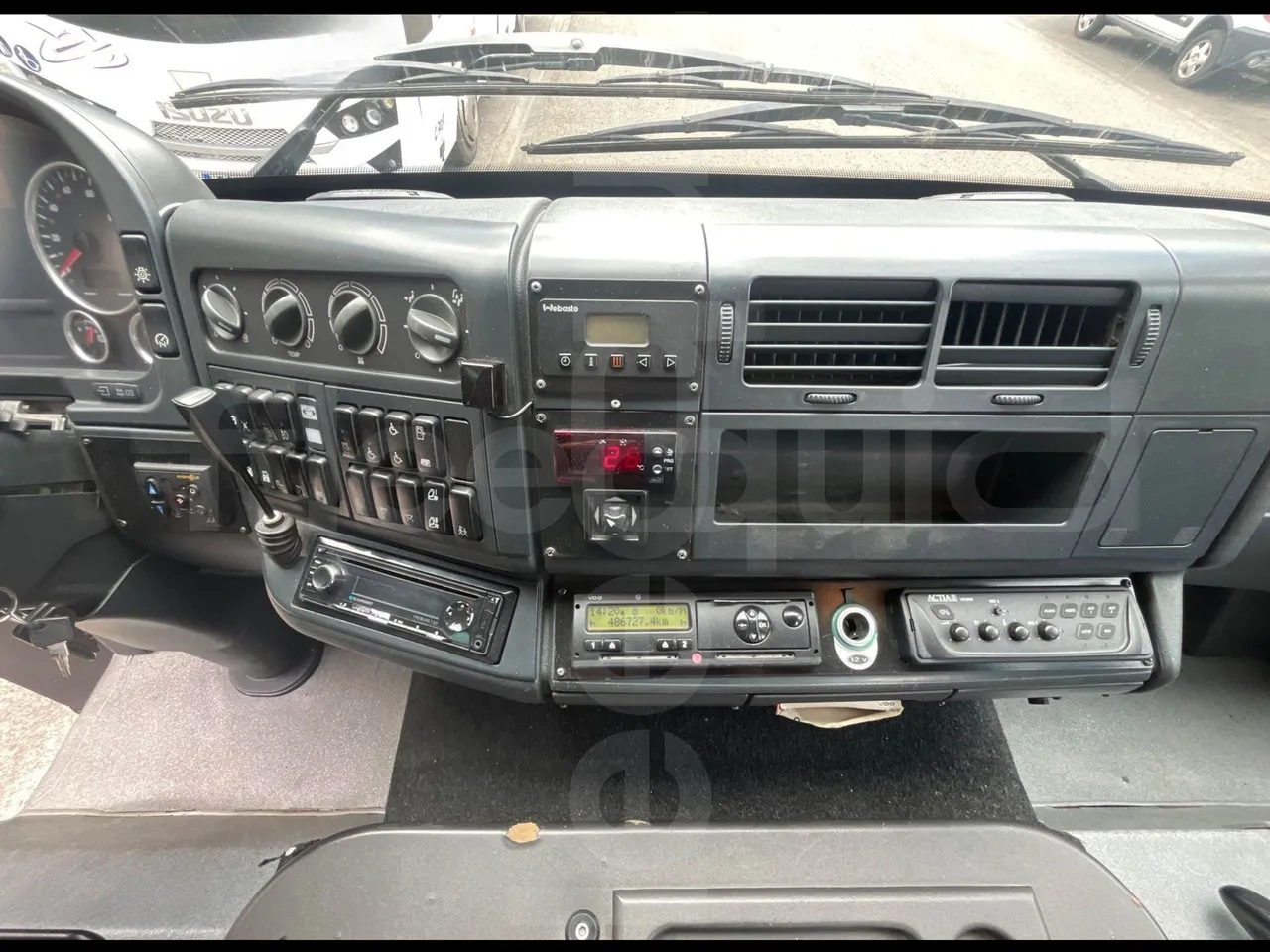 Man Dexon 12.240/ Euro4 -176Kw -7900 Mt - radio accessories photo