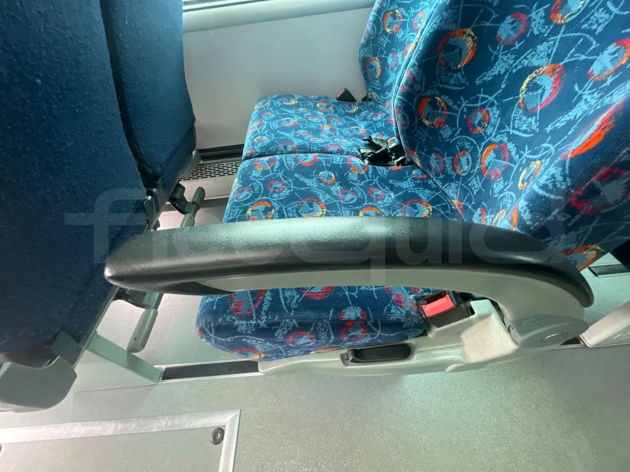 Man Dexon 12.240/ Euro4 -176Kw -7900 Mt - armrest detail photo
