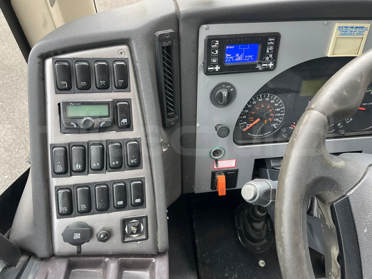 Irisbus 397E.12 397EF3/ Euro 5 - 331 Kw - 12.8 Mt - onboard devices 1