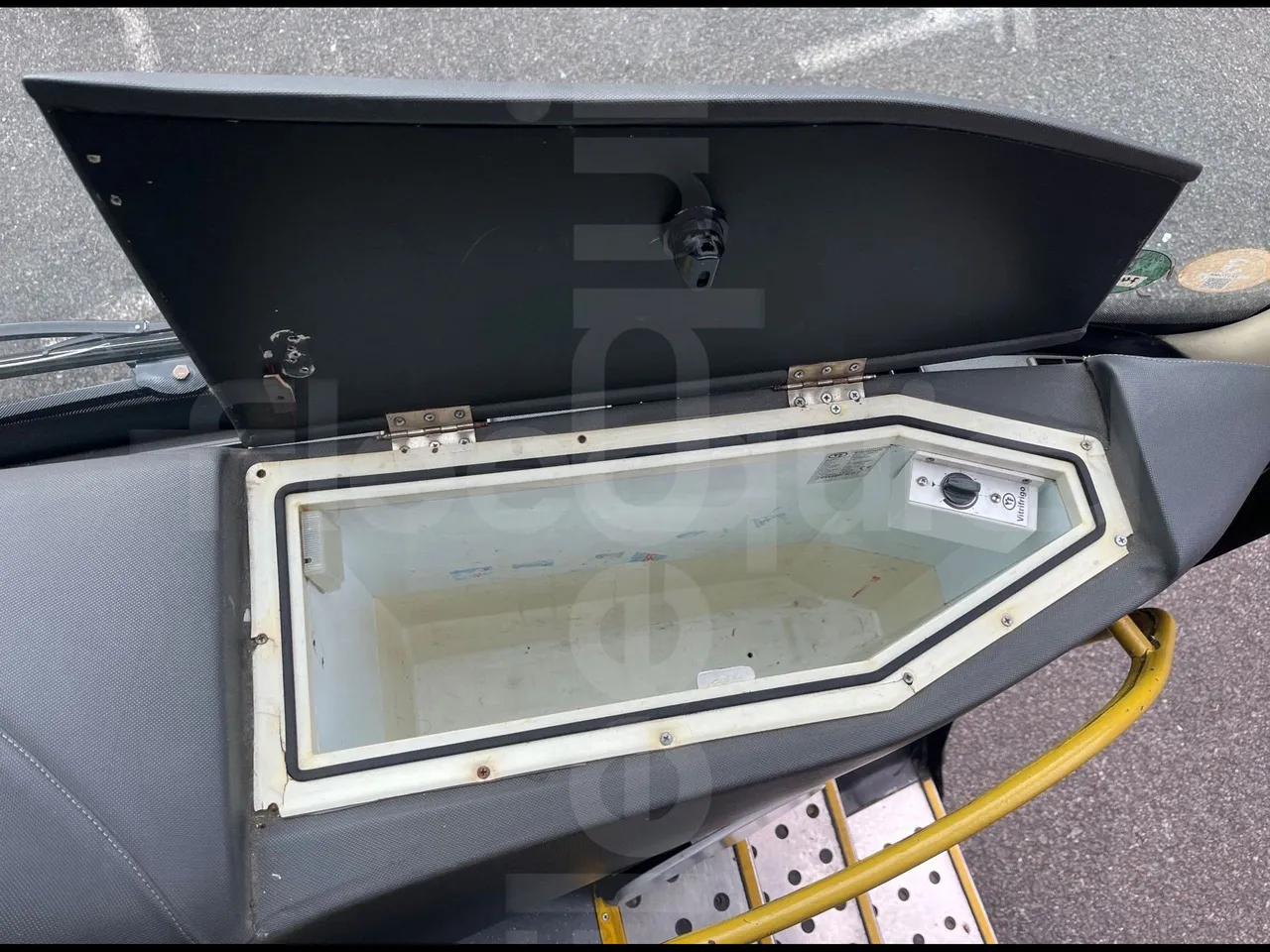 Irisbus 397E.12 397EF3/ Euro 5 - 331 Kw - 12.8 Mt - onboard devices 2