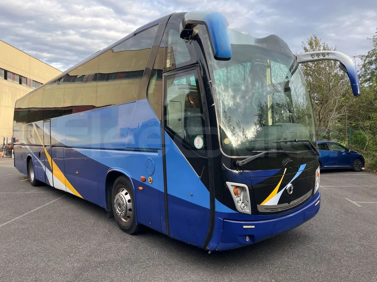 Irisbus 397E.12 397EF3/ Euro 5 - 331 Kw - 12.8 Mt - Base cover photo