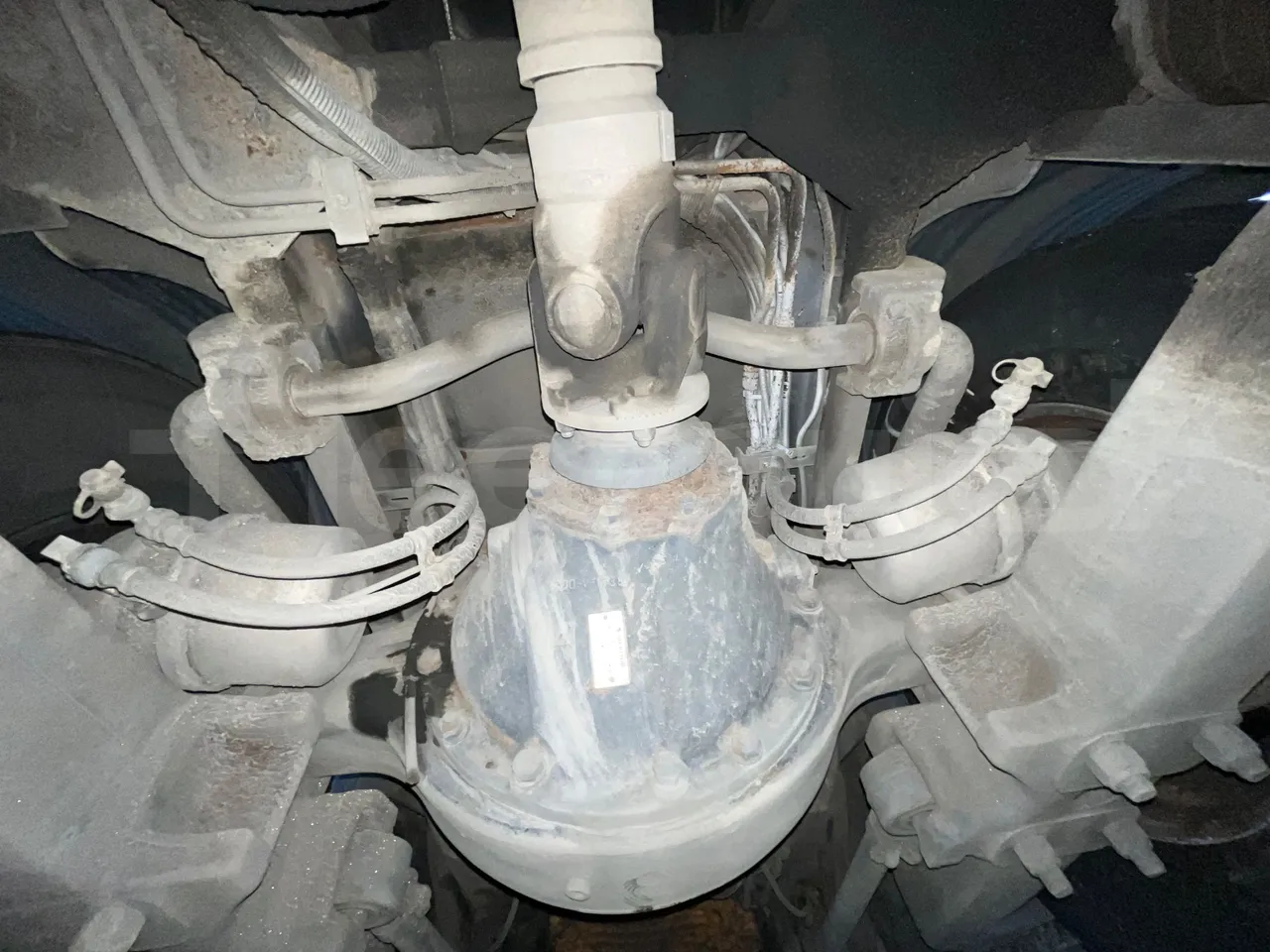 Irisbus 397E.12 397EF3/ Euro 5 - 331 Kw - 12.8 Mt - differential photo