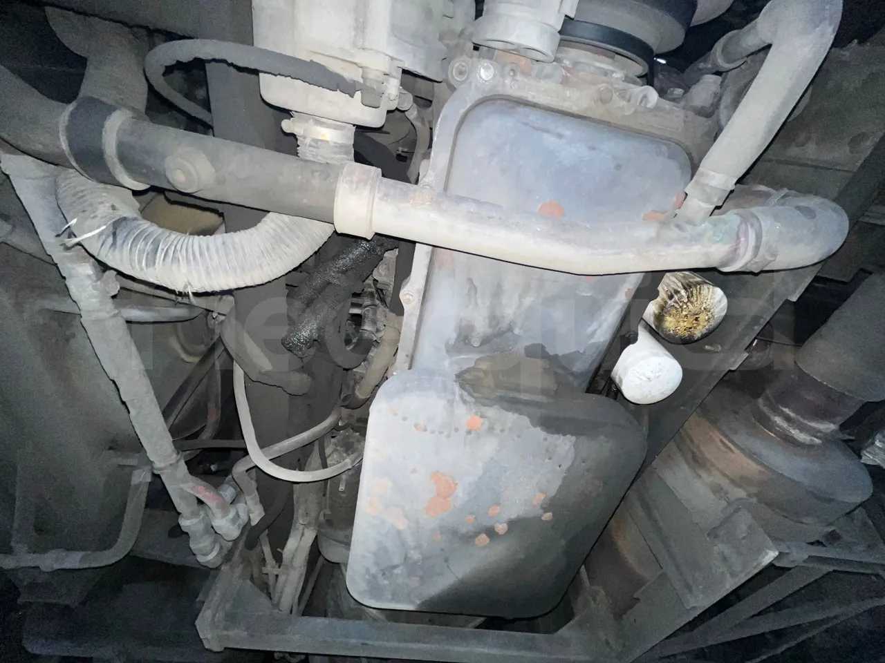 Irisbus 397E.12 397EF3/ Euro 5 - 331 Kw - 12.8 Mt - engine without protection