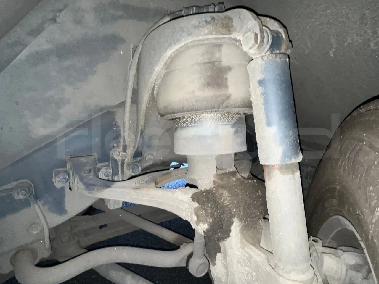 Irisbus 397E.12 397EF3/ Euro 5 - 331 Kw - 12.8 Mt - front air springs right