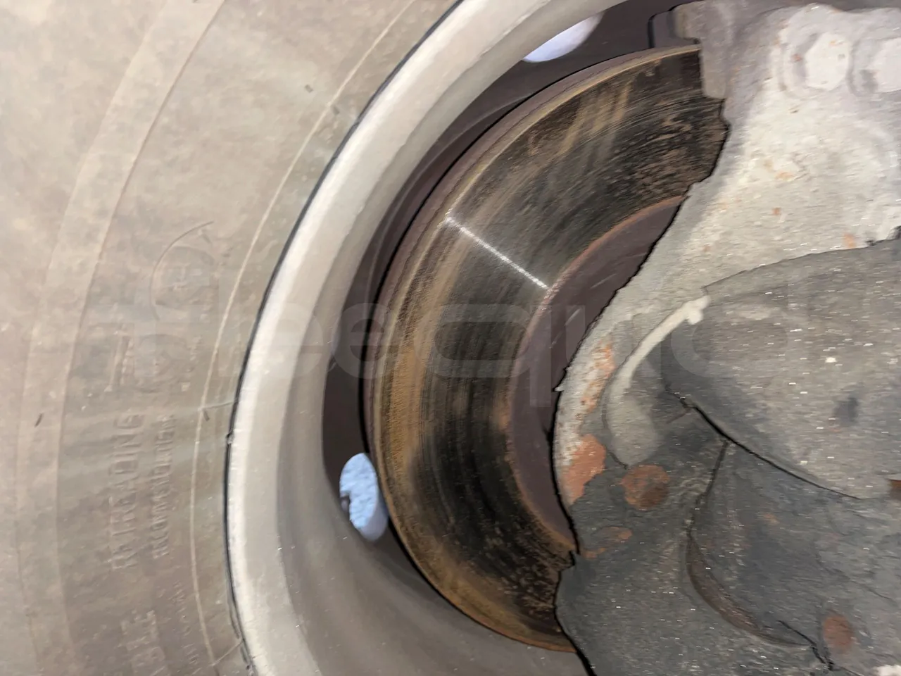 Irisbus 397E.12 397EF3/ Euro 5 - 331 Kw - 12.8 Mt - front discs left