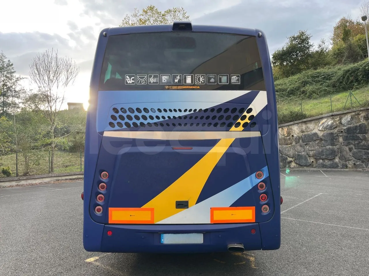 Irisbus 397E.12 397EF3/ Euro 5 - 331 Kw - 12.8 Mt - rear hatch closed