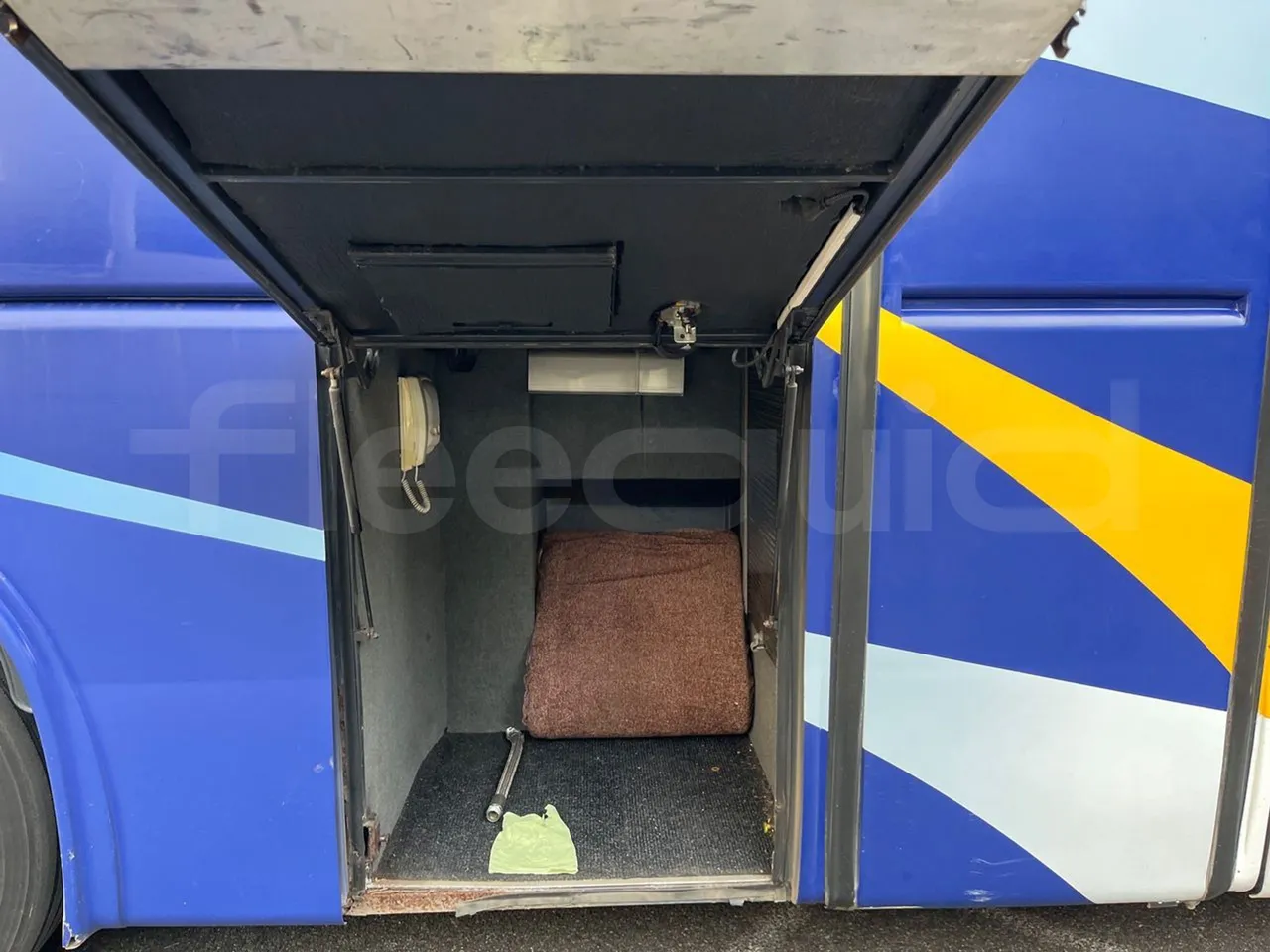 Irisbus 397E.12 397EF3/ Euro 5 - 331 Kw - 12.8 Mt - turntable external (18m)