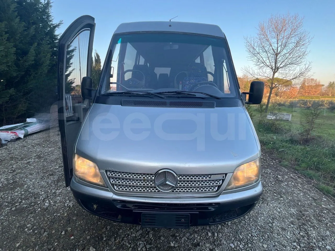 Mercedes-Benz Sprinter AGMB416CDIT46 - Euro3 - 115kW - 6.935mt - 3/4 front left