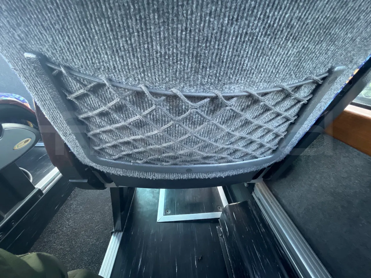 Mercedes-Benz Sprinter AGMB416CDIT46 - Euro3 - 115kW - 6.935mt - mesh detail photo