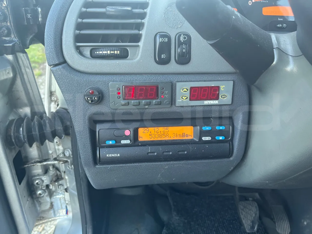 Mercedes-Benz Sprinter AGMB416CDIT46 - Euro3 - 115kW - 6.935mt - Tachograph