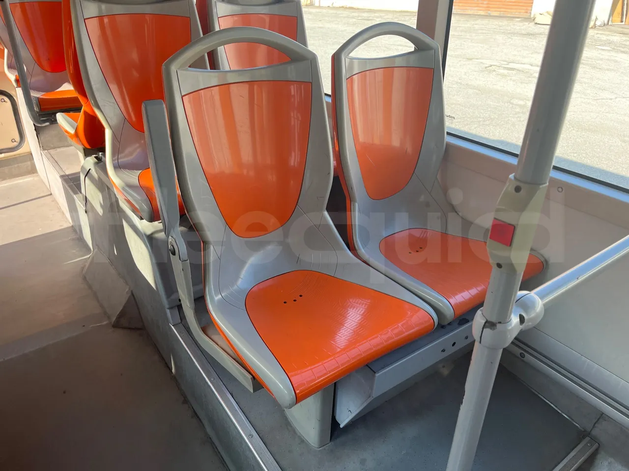 Iveco Citelis PS09D5/A/83-EUR5 -200kW -10.46m - single seat detail