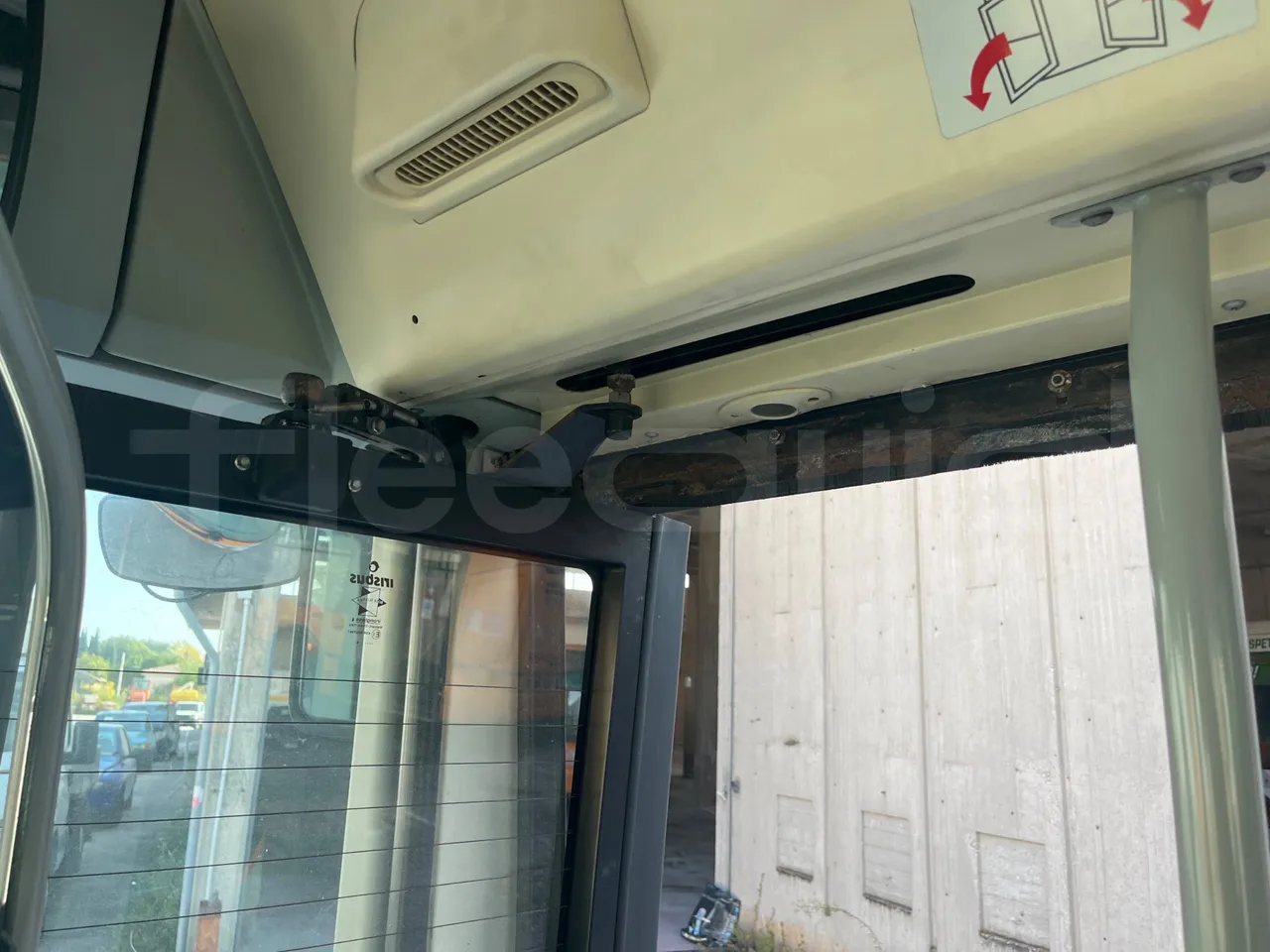 Iveco Citelis PS09D5/A/83-EUR5 -200kW -10.46m - door mechanism photo