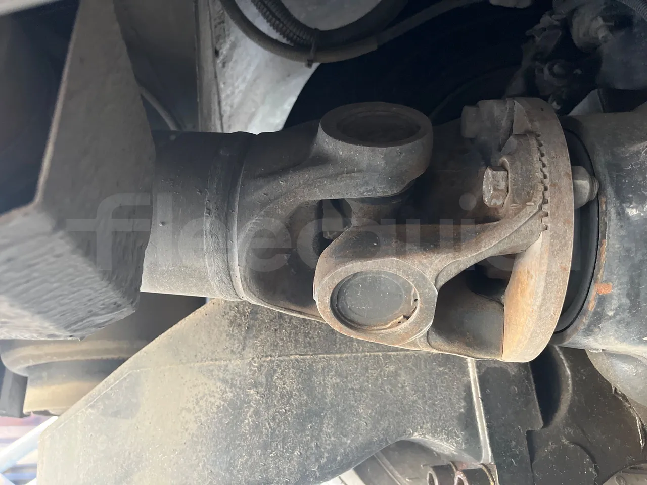 Iveco Citelis PS09D5/A/83-EUR5 -200kW -10.46m - driveshaft photo