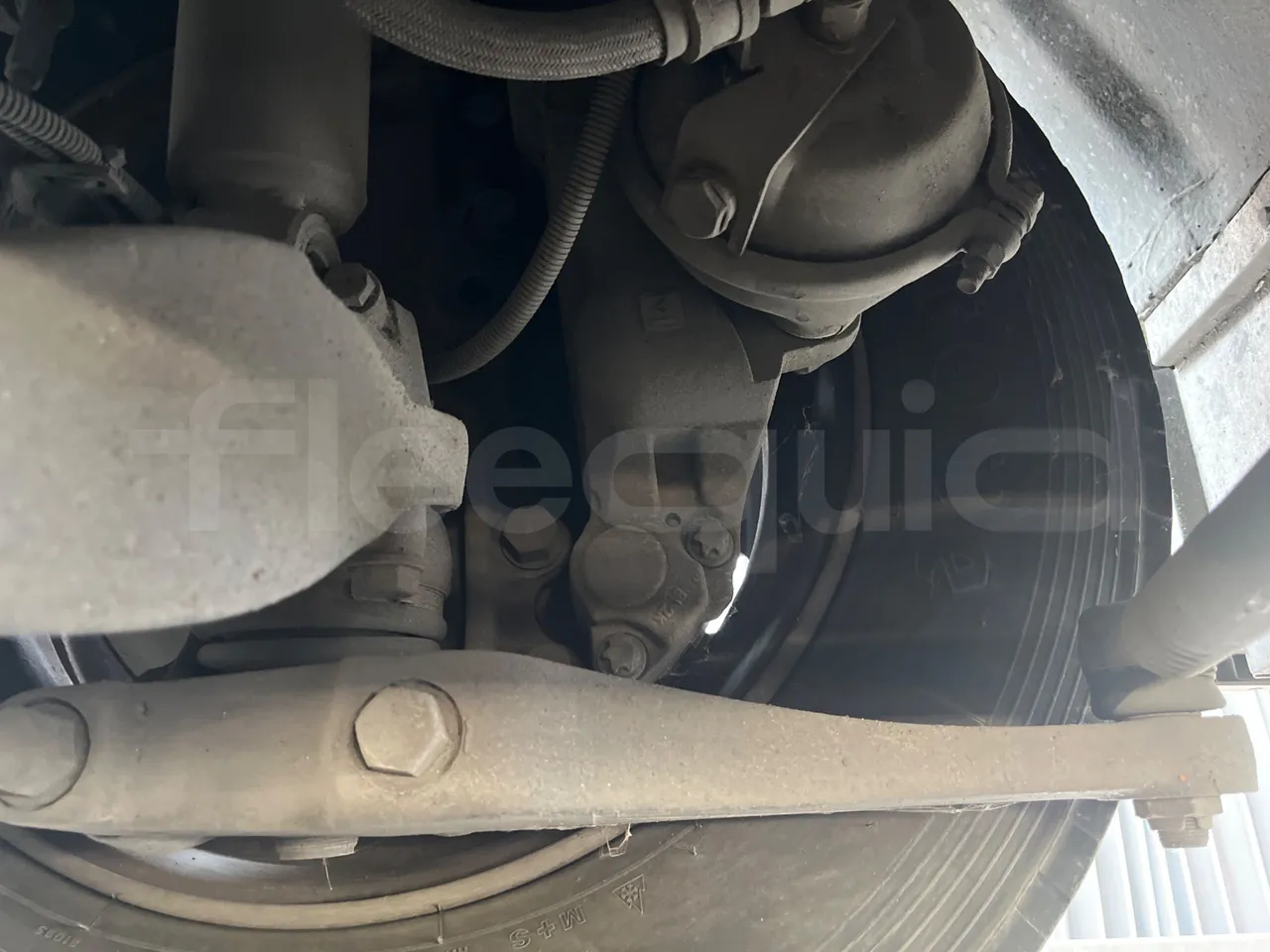 Iveco Citelis PS09D5/A/83-EUR5 -200kW -10.46m - front brake calipers left