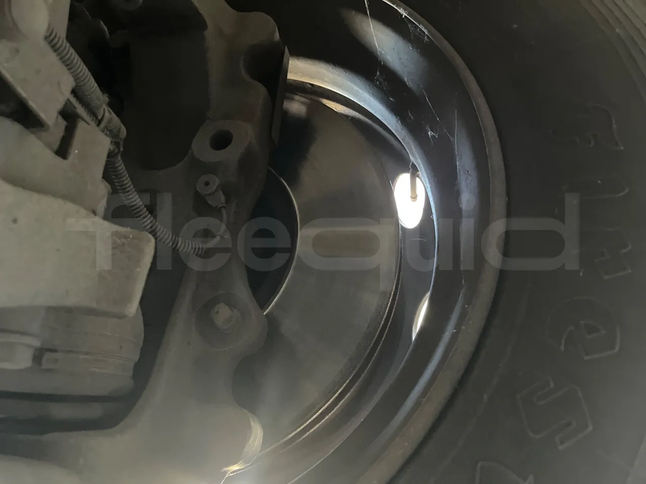 Iveco Citelis PS09D5/A/83-EUR5 -200kW -10.46m - front discs right