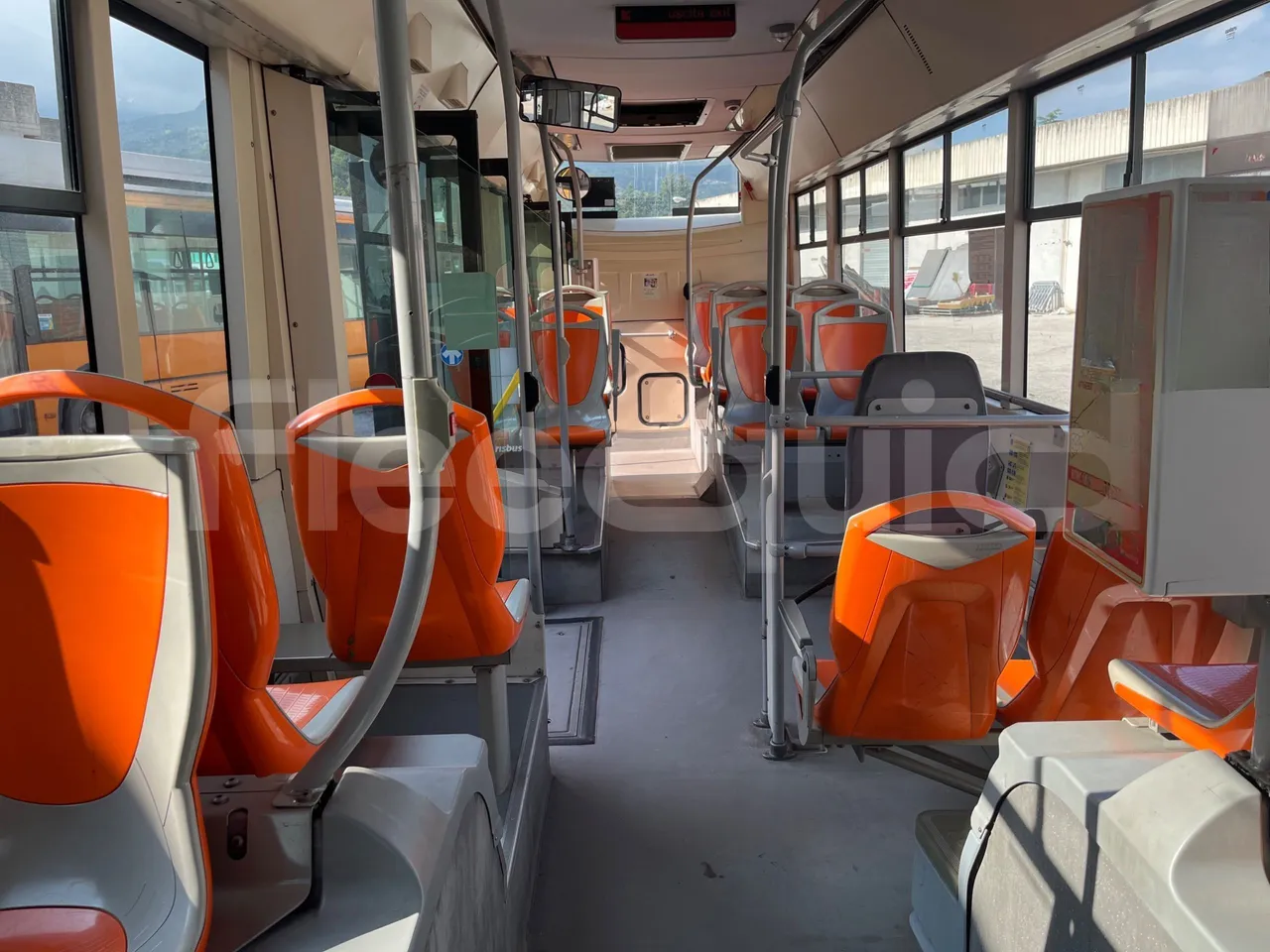 Iveco Citelis PS09D5/A/83-EUR5 -200kW -10.46m - interior reverse seats driver height