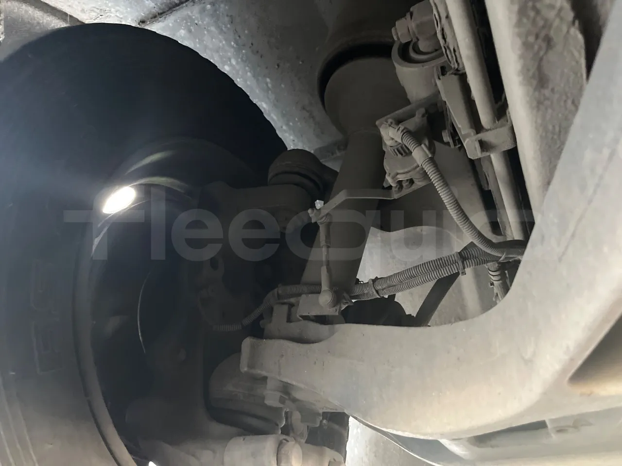 Iveco Citelis PS09D5/A/83-EUR5 -200kW -10.46m - front axle left side