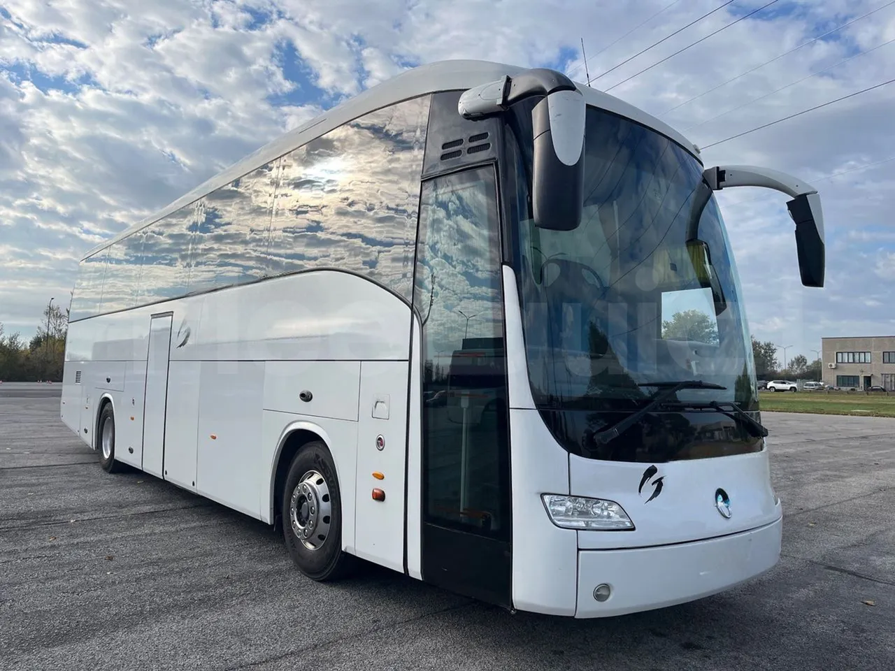 Irisbus New Domino 397E/12.4 - EUR4 - 331kW - 12.41m - Base cover photo