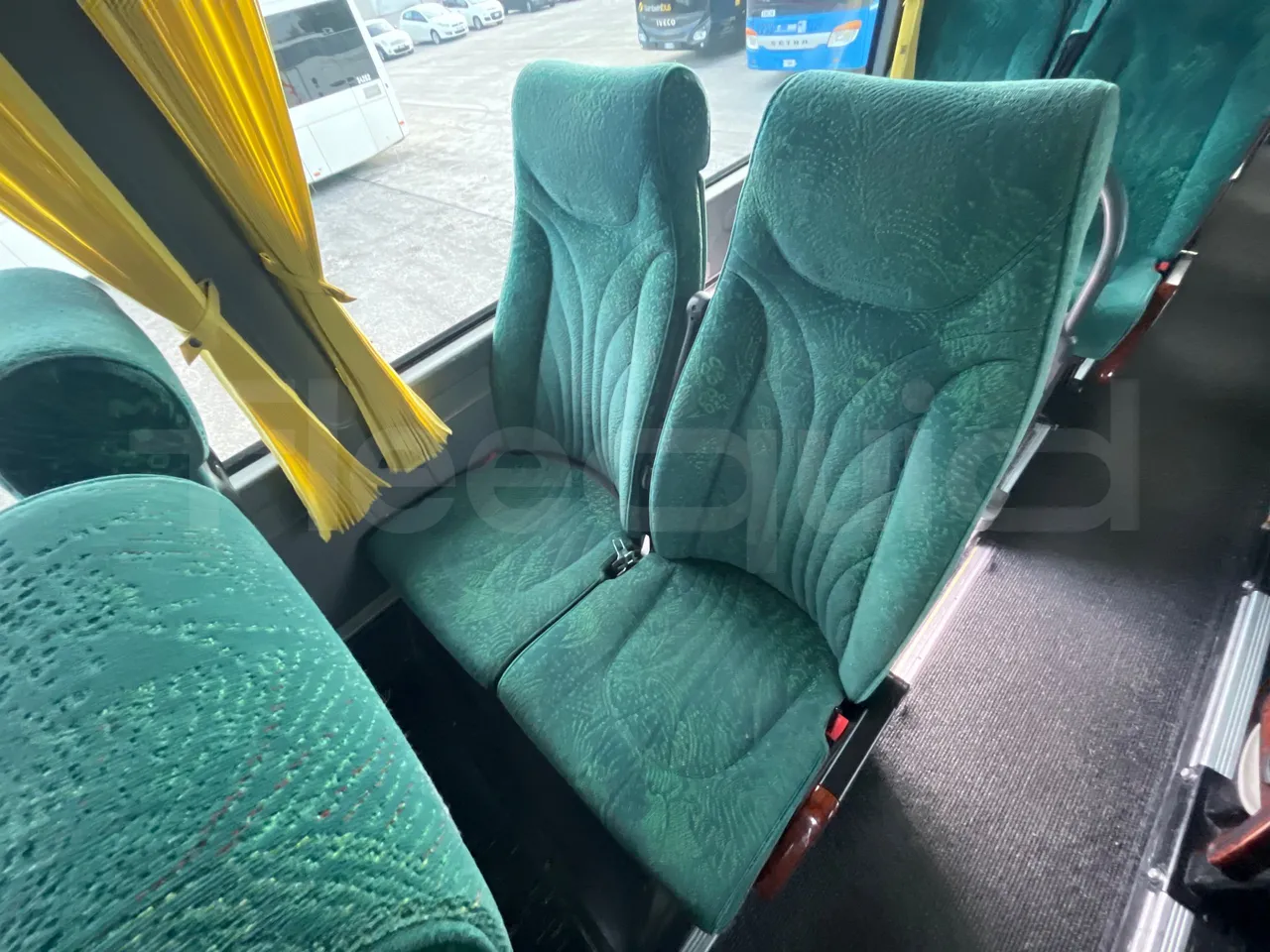 Irisbus New Domino 397E/12.4 - EUR4 - 331kW - 12.41m - single seat detail