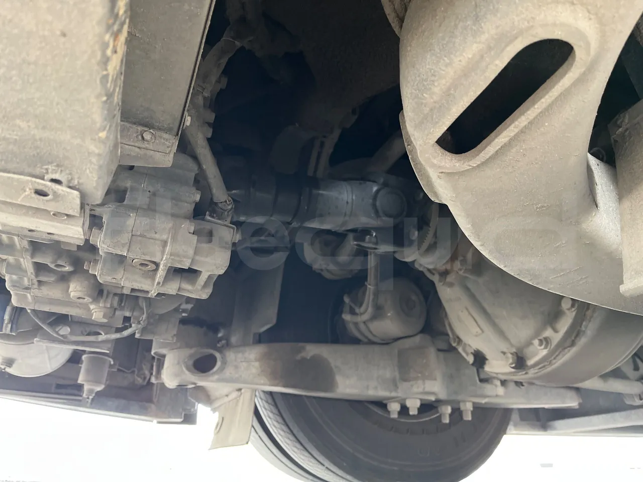 Irisbus New Domino 397E/12.4 - EUR4 - 331kW - 12.41m - driveshaft photo