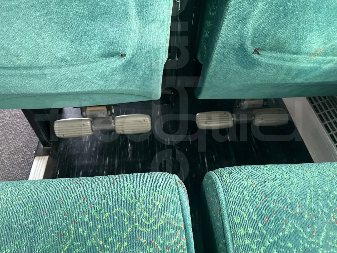 Irisbus New Domino 397E/12.4 - EUR4 - 331kW - 12.41m - footrest detail photo
