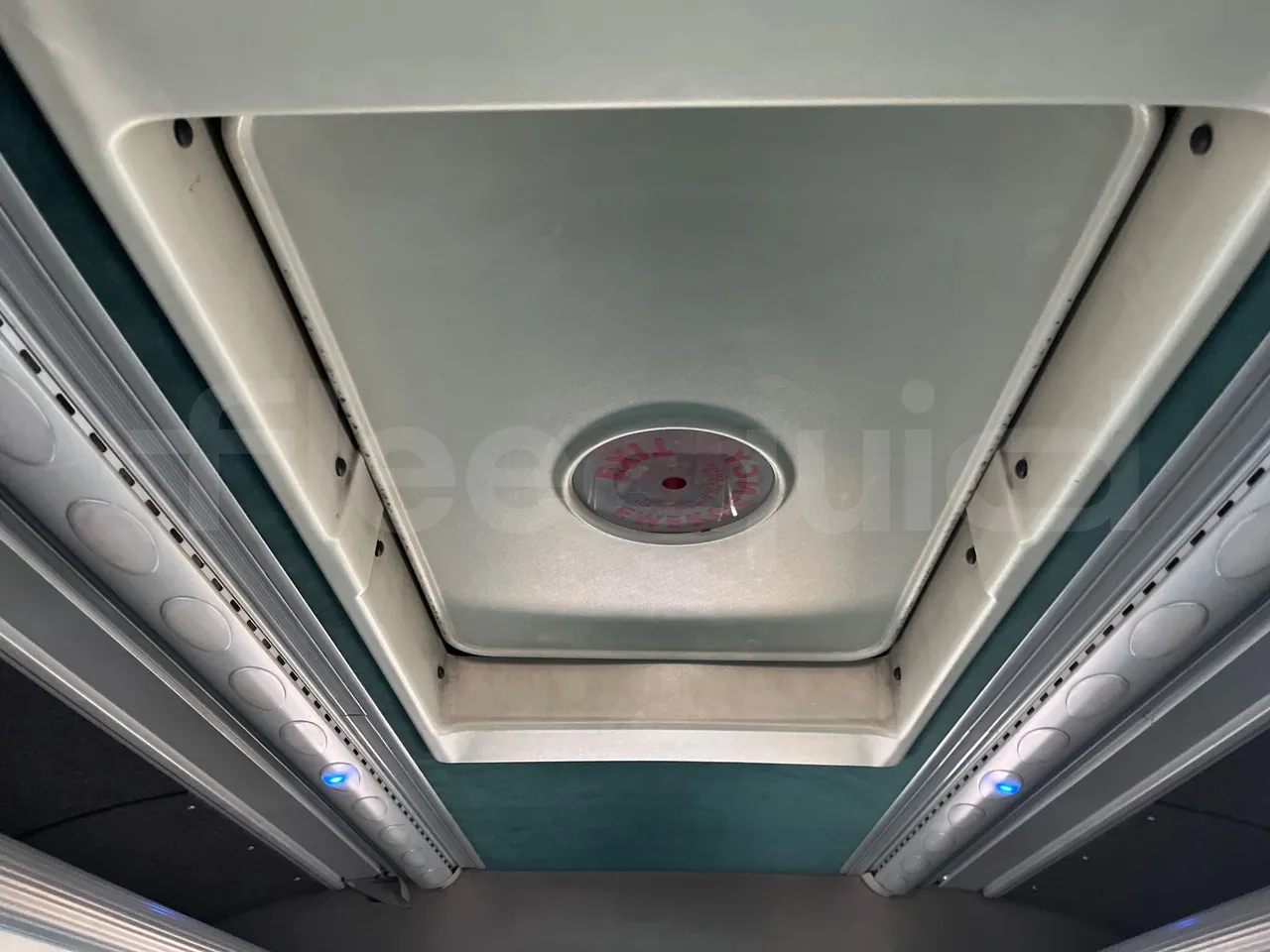 Irisbus New Domino 397E/12.4 - EUR4 - 331kW - 12.41m - roof hatch 2