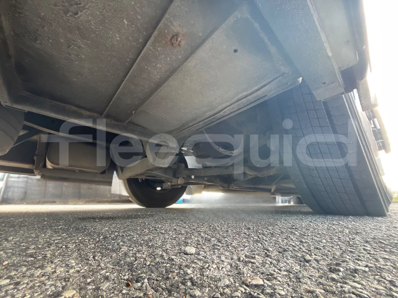 Irisbus New Domino 397E/12.4 - EUR4 - 331kW - 12.41m - front axle left side