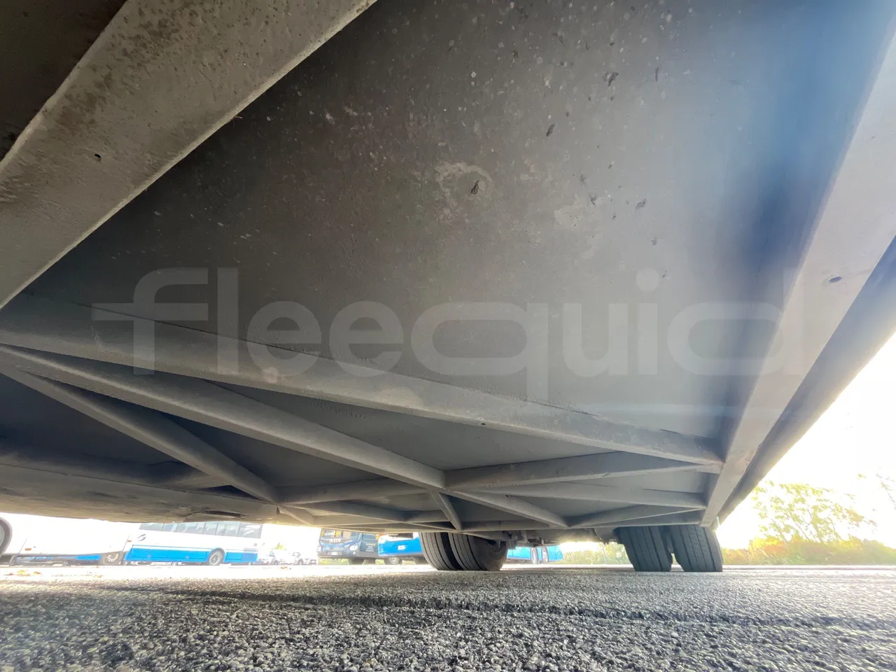 Irisbus New Domino 397E/12.4 - EUR4 - 331kW - 12.41m - central undercarriage photo