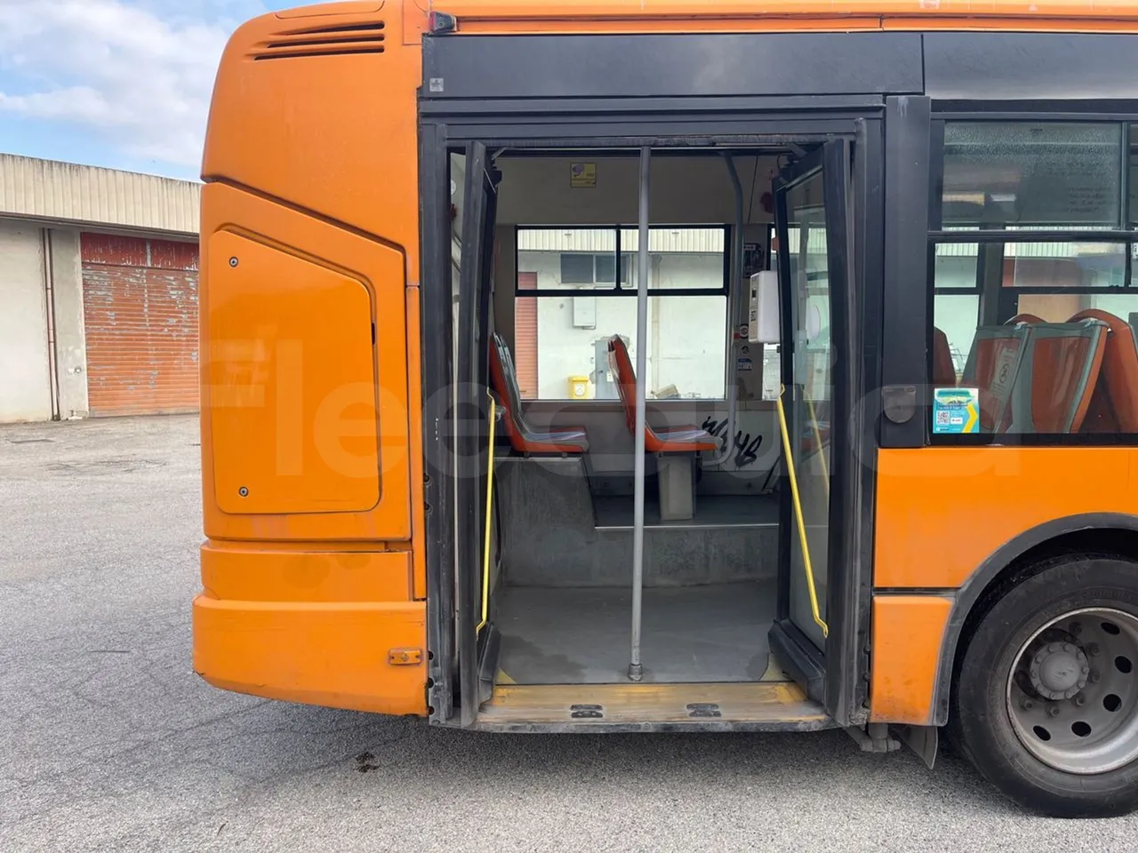 Iveco Citelis PS09D5/A/83-EUR5 -200kW -10.46m - front door 3 open