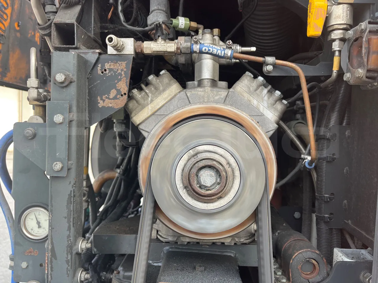 Iveco Citelis PS09D5/A/83-EUR5 -200kW -10.46m - air conditioning compressor