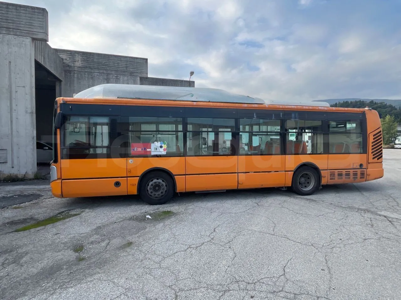 Iveco Citelis PS09D5/A/83-EUR5 -200kW -10.46m - left side photo