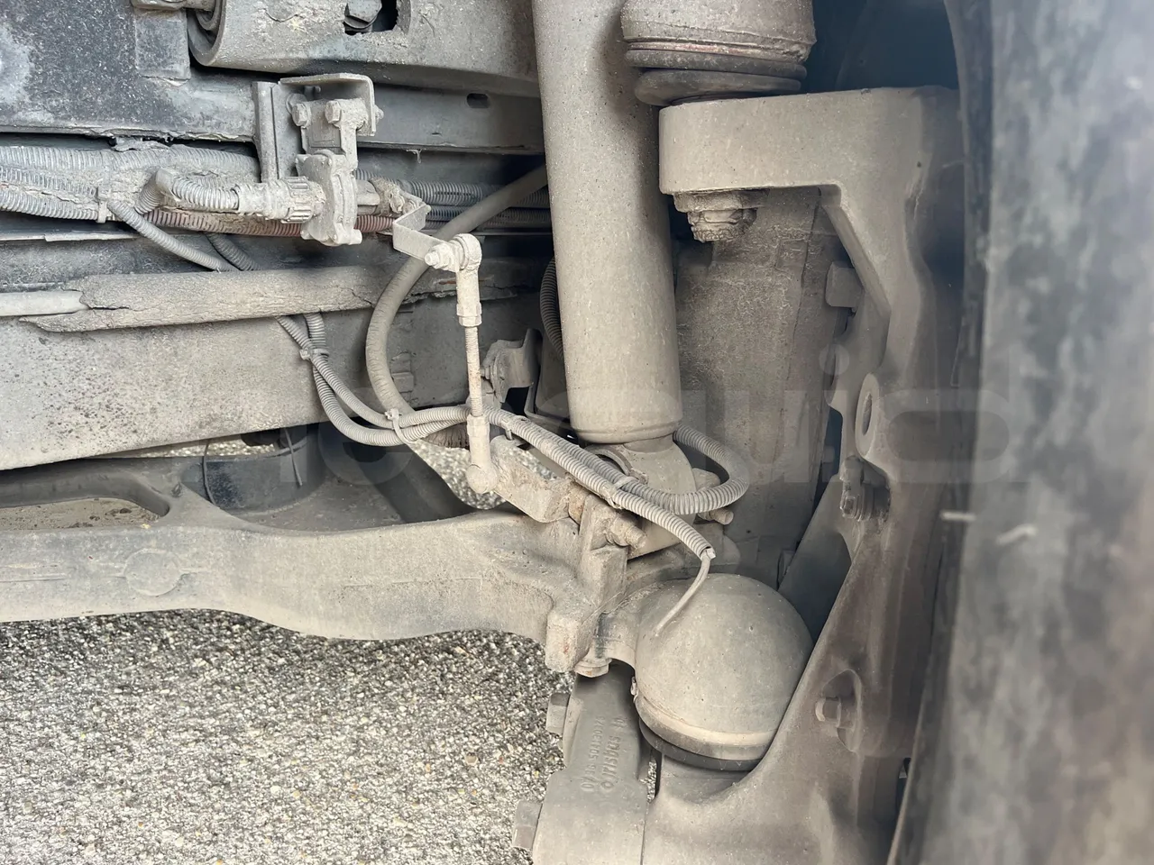 Iveco Citelis PS09D5/A/83-EUR5 -200kW -10.46m - front axle right side
