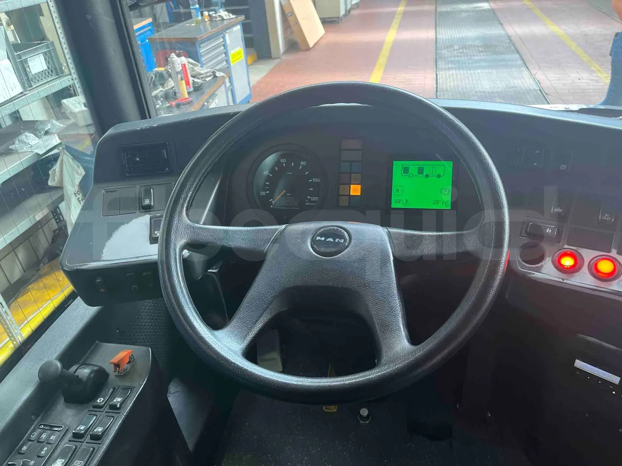 Man Lion's City - Driver's Seat