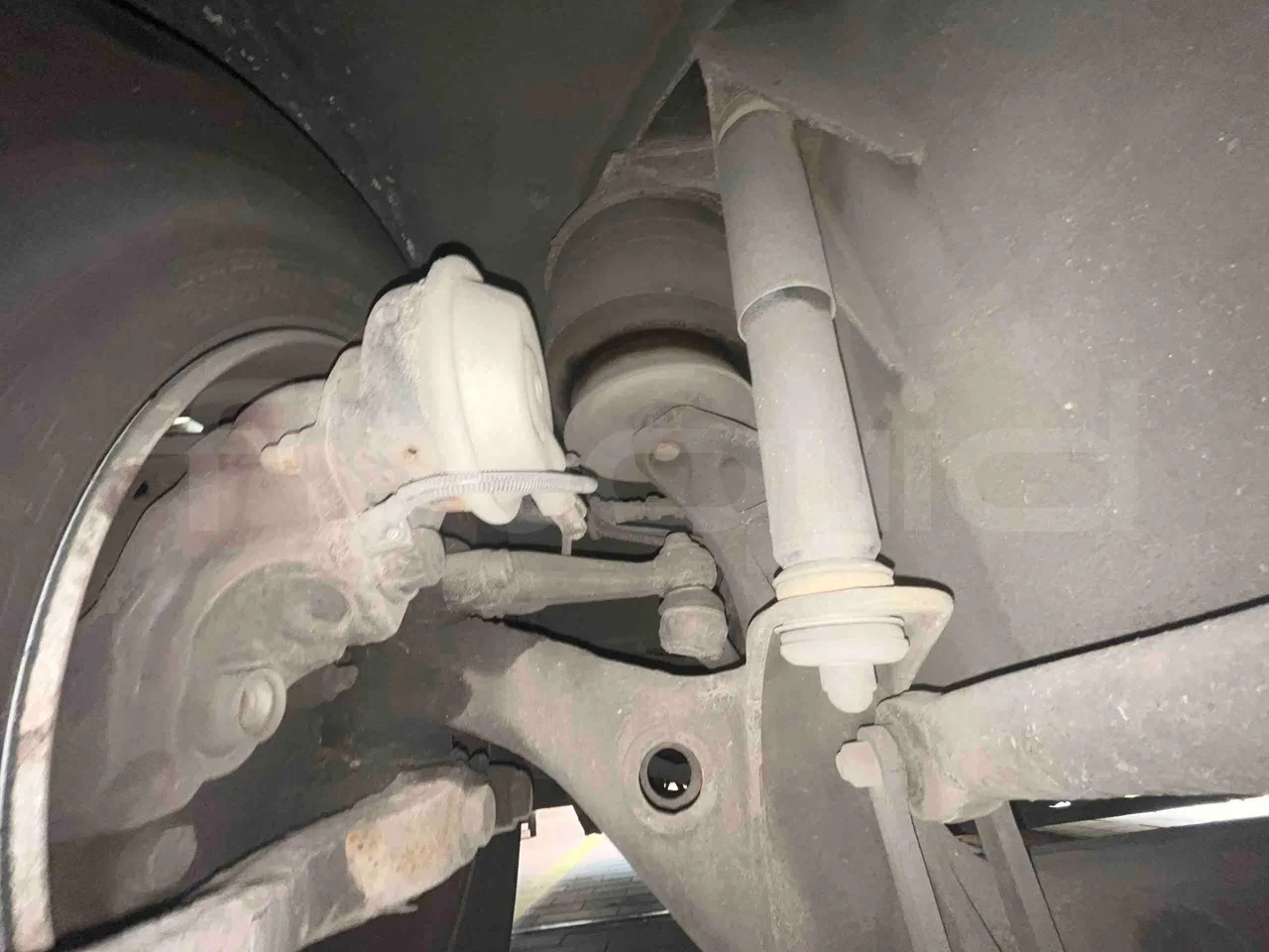 Man Lion's City - First Axle Left Side