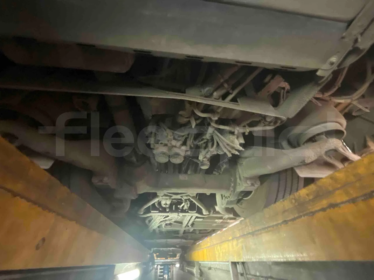 Man Lion's City - Second Axle Left Side