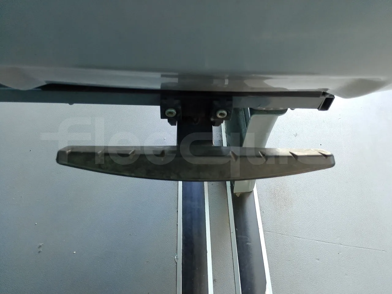 King Long XMQ6900 XMQ6900-3/ Euro 5 - 178Kw - 8,995 Mt - footrest detail photo
