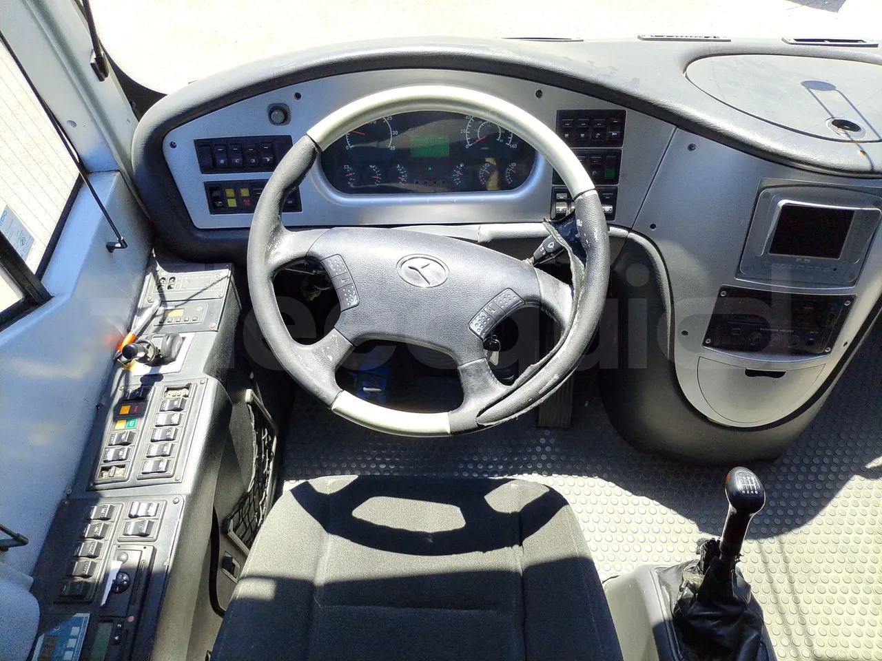 King Long XMQ6900 XMQ6900-3/ Euro 5 - 178Kw - 8,995 Mt - steering wheel photo